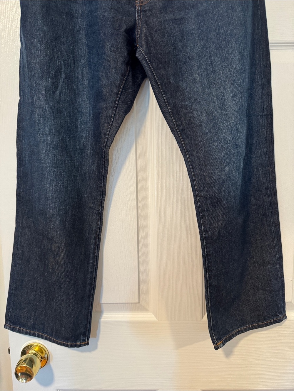 Madewell Women Curvy Dean Easy Straight Jeans - Size 30P in SoftDrape - Picture 5 of 8